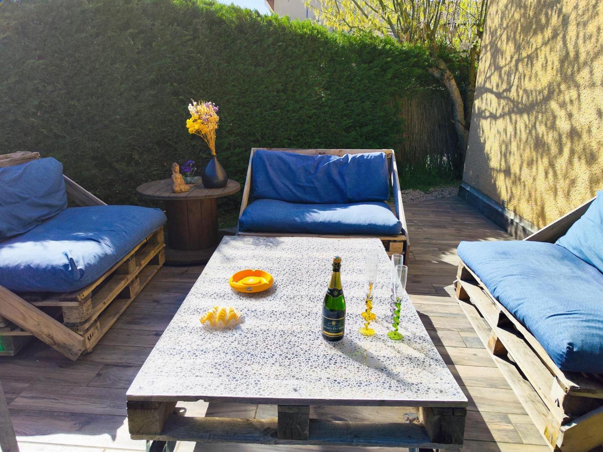 Le Patio Garonne Maison 6 Personnes, Climatise, Netflix Порте-сюр-Гарон Екстериор снимка